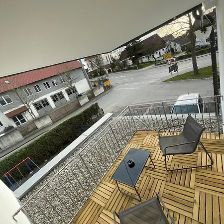 R&b Ichenhausen